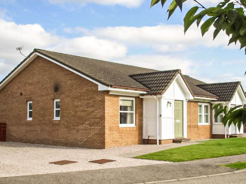 Exterior | Birchdale Cottage - Silverglades Holiday Homes, Aviemore