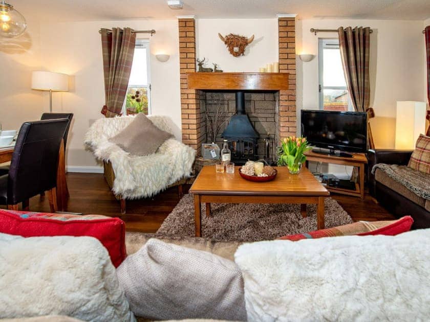 Living room/dining room | Cairngorm View - Silverglades Holiday Homes, Aviemore