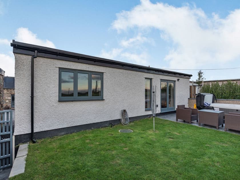 Garden | Ty Cwtch - Anglesey Seaviews, Penrhos Feilw, near Trearddur Bay