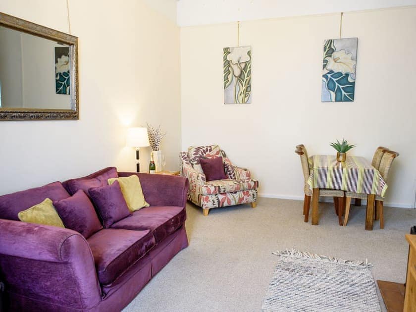 Living room/dining room | Langetot - Stowlangtoft Estate, Bury St. Edmunds