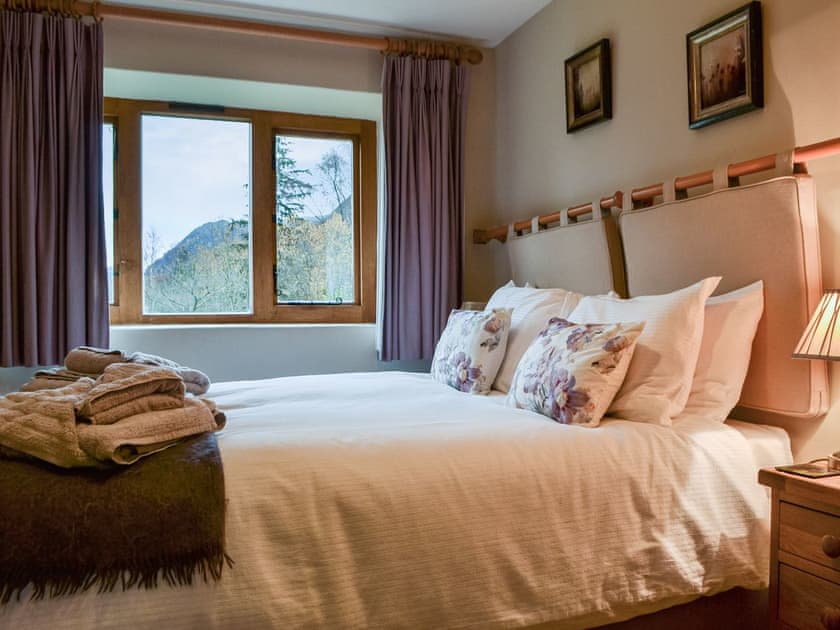 Double bedroom | Over Brandelhow, Keswick