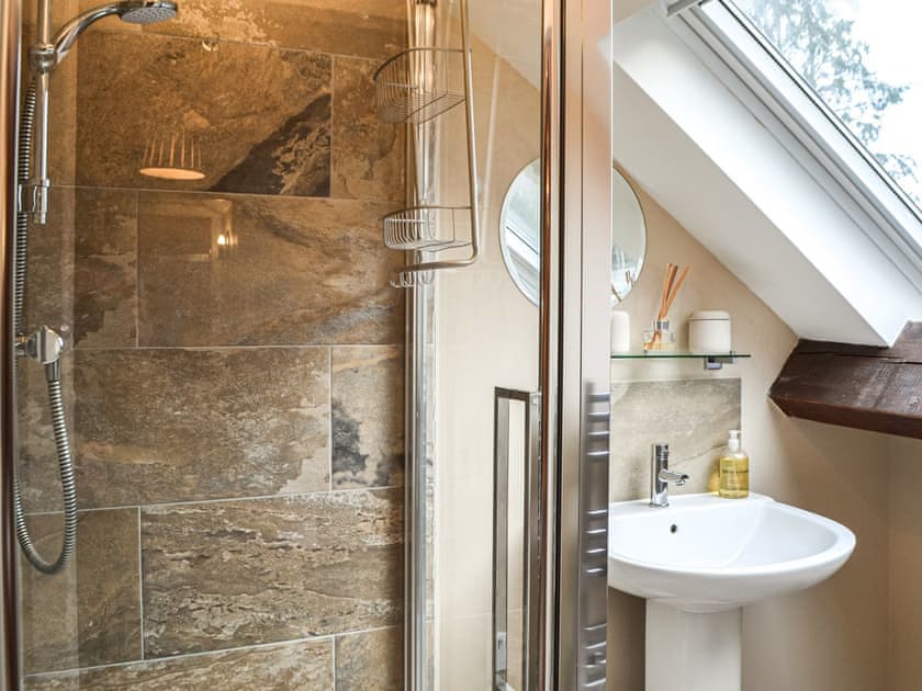 Bathroom | Over Brandelhow, Keswick