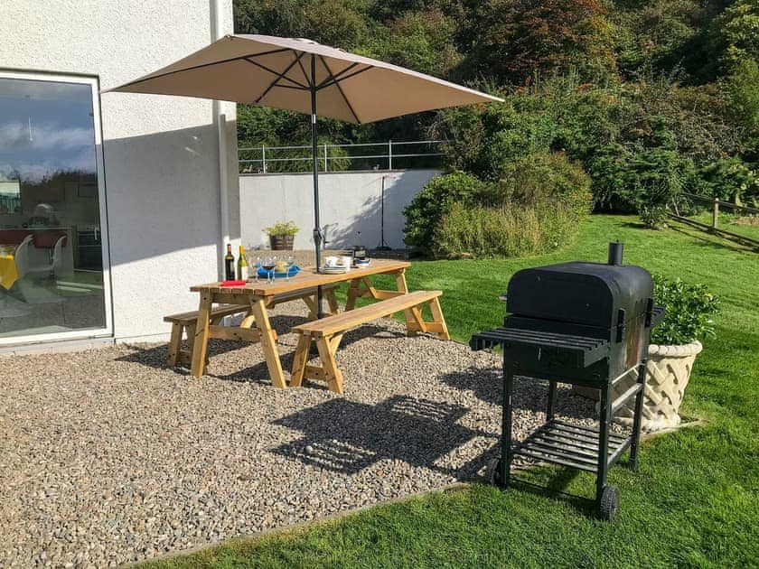 Garden and grounds | Wester Auchleuchrie, Memus, near Kirriemuir