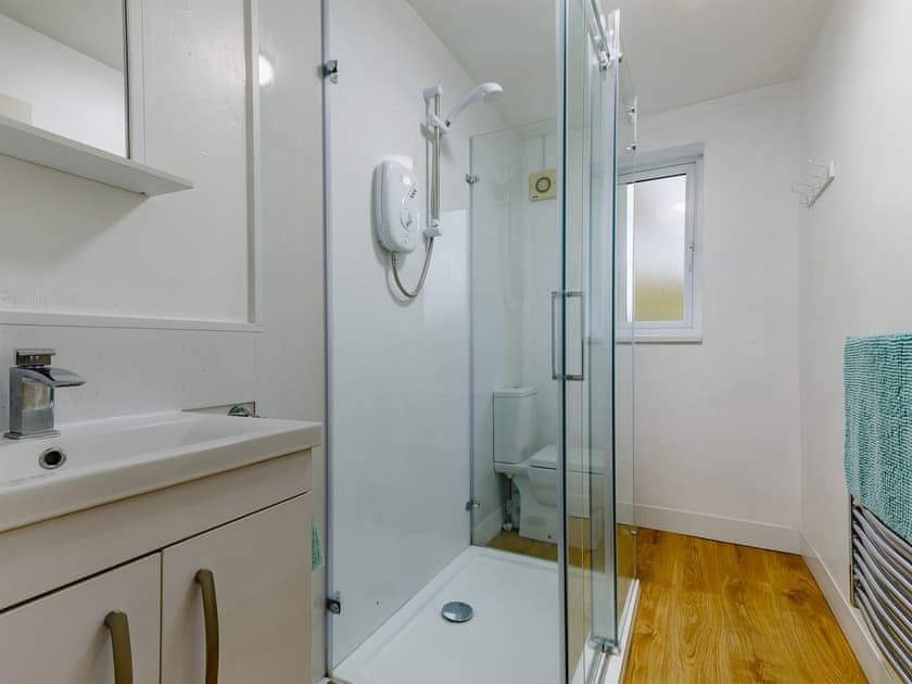 Shower room | Hall Farm Bungalow, Shirley, Ashbourne