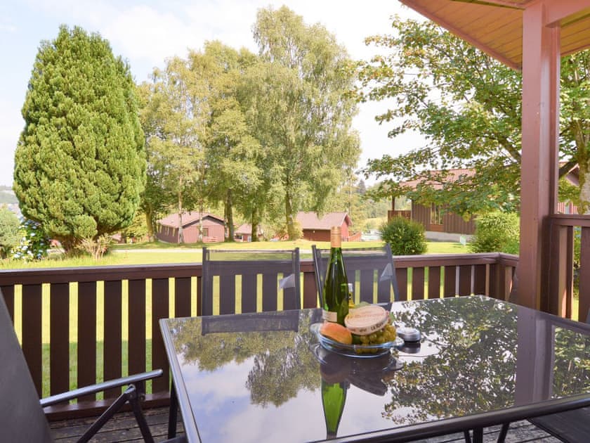 Decking | 6 Deercroft Lodge, Dunoon