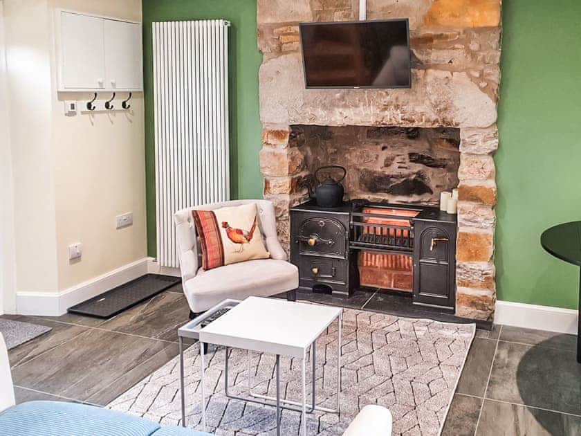 Living room | Oakbank Servant’s Quarters - Pitlochry Self Catering, Pitlochry