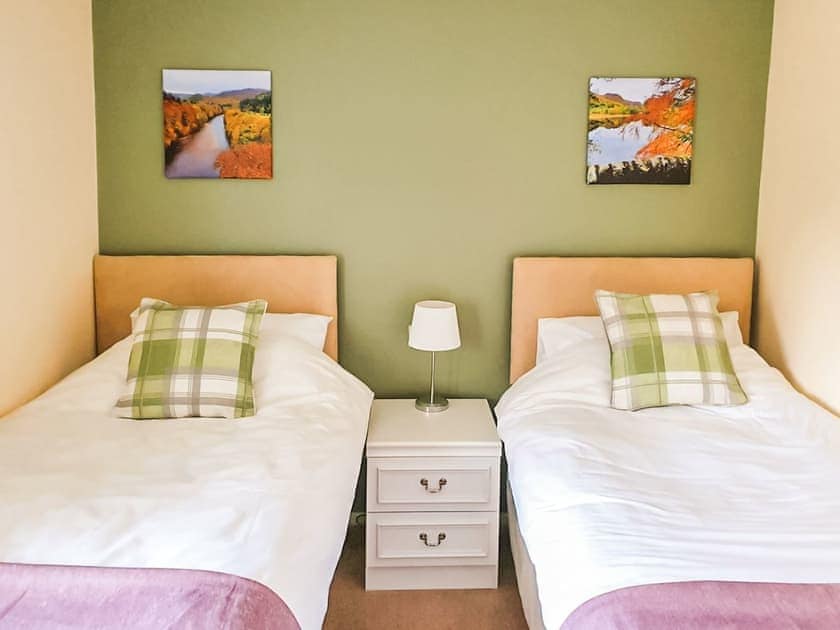 Twin bedroom | Elmwood East - Pitlochry Self Catering, Pitlochry