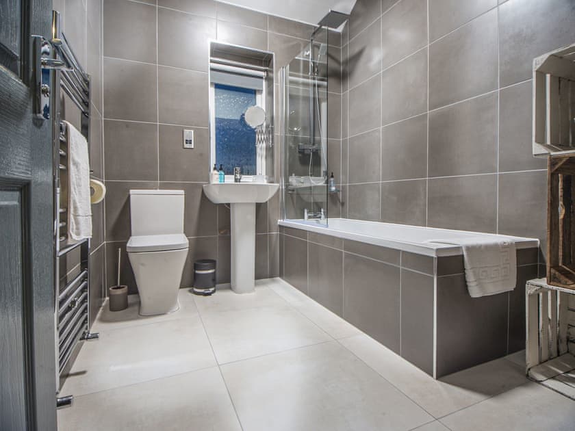 Bathroom | Barnston House, Heswall, Wirral