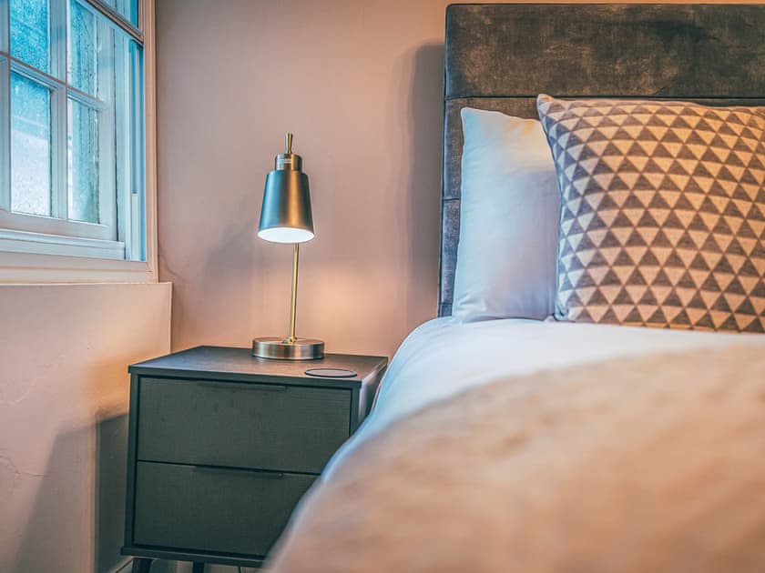 Double bedroom | Apartment C - 63 Chester Rows , Chester