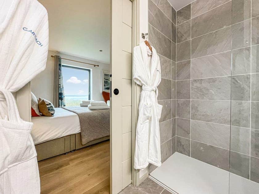 En-suite | Clarsach, Big Sand