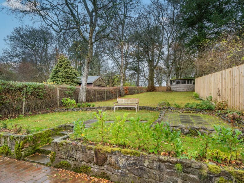 Garden | Barjols Cottage - Mill Hill and Barjols Holidays, Lamington, near Biggar