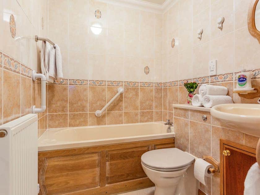 Bathroom | Moray Firth View, Nairn