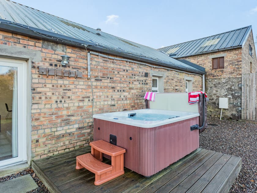 Hot tub | Woodend Barn, Auchterarder