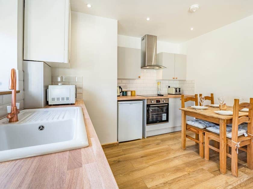 Kitchen | The Grain Store - Cooks Castle Farm, Wroxall, near Ventnor