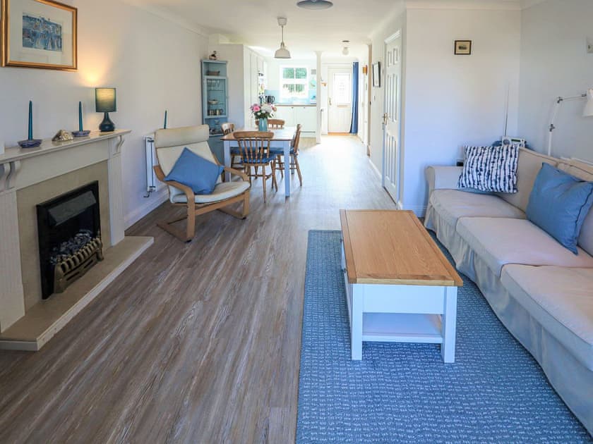 Living area | 28 Anchorage Way, East Cowes