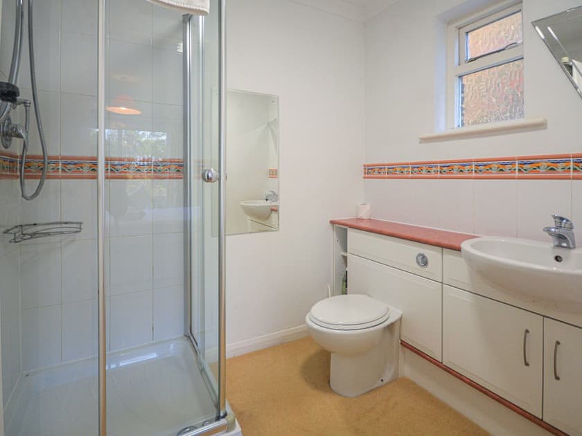 Bathroom | Gate House, Bembridge
