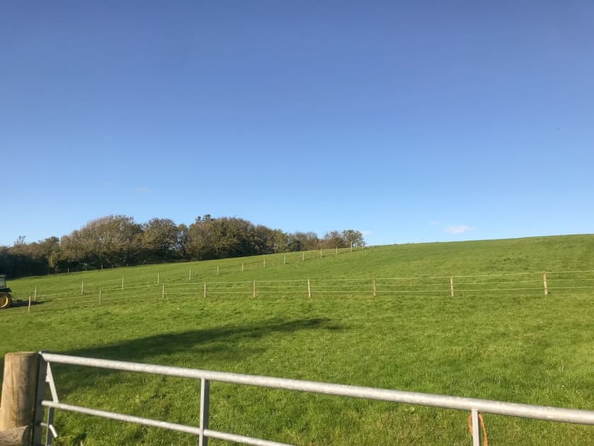 Surrounding area | The Hayloft - Cooks Castle Farm, Wroxall, near Ventnor