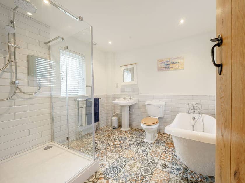 Open plan living space | Tyr Ywen Cottage, Llantilio Pertholey