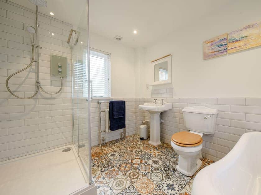 Open plan living space | Tyr Ywen Cottage, Llantilio Pertholey
