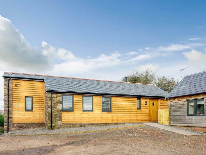 Exterior | Tyr Ywen Cottage, Llantilio Pertholey