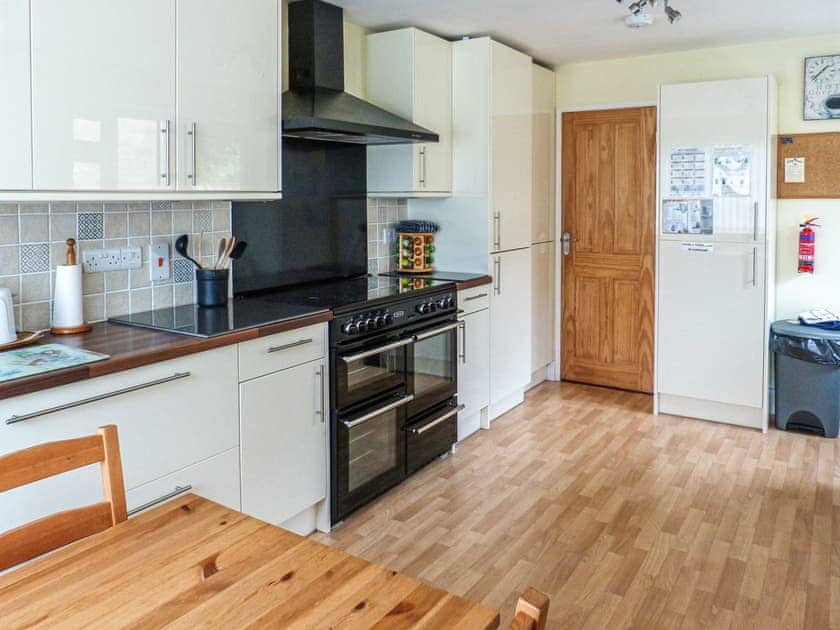 Kitchen | Solent View, Seaview