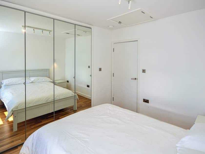 Double bedroom | Pebble Cottage, Ventnor