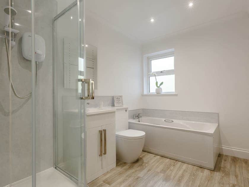 Bathroom | Highgrove, Gissing, near Diss