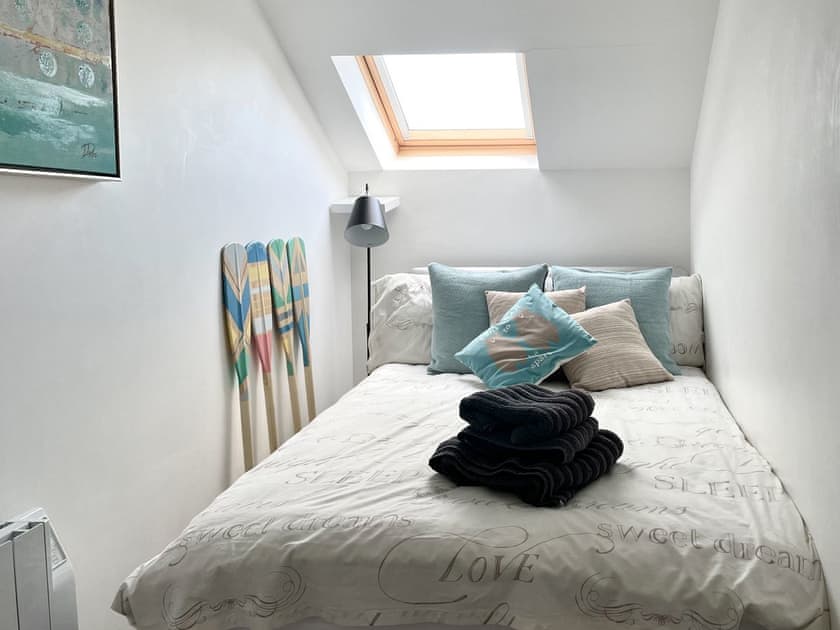 Double bedroom | Seascape, New Quay