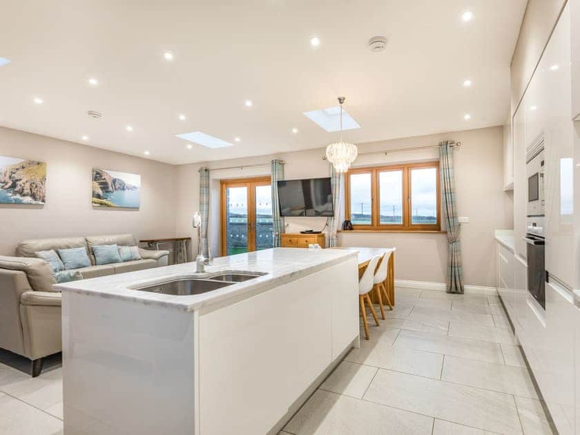 Open plan living space | Primrose Cottage - Anglesey Seaviews, Penrhos Feilw, near Trearddur Bay