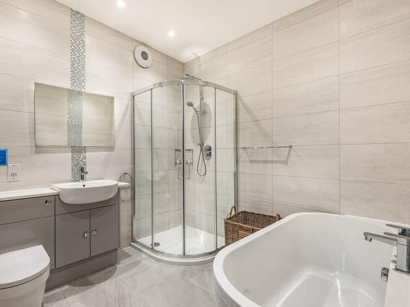 Bathroom | Primrose Cottage - Anglesey Seaviews, Penrhos Feilw, near Trearddur Bay