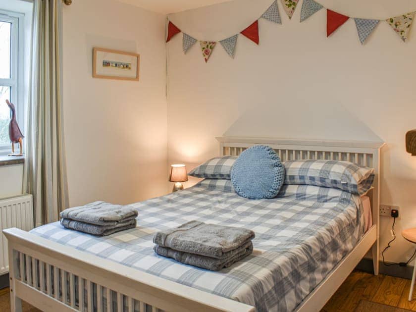 Double bedroom | Elderberry Cottage, Carnkie, near Carn Brea Redruth