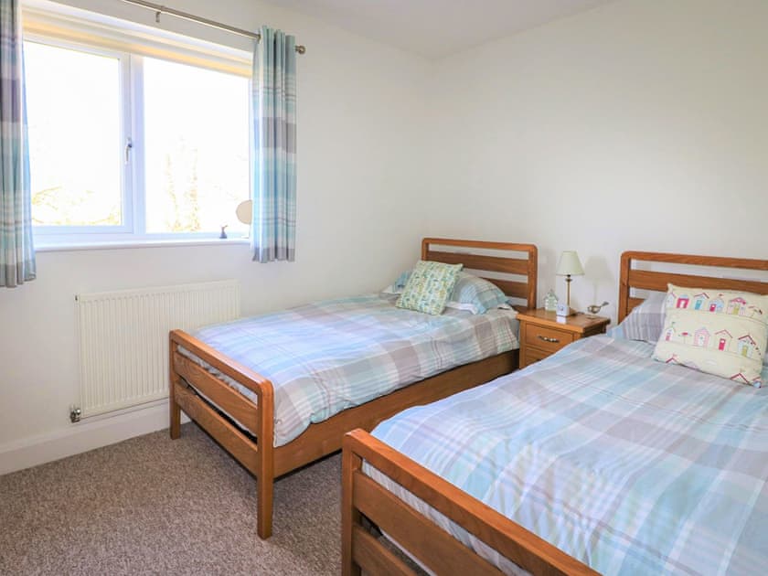 Twin bedroom | Tennyson Cottage, Freshwater