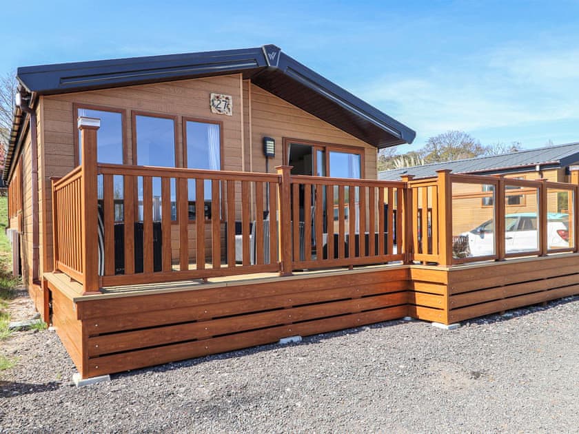 Exterior | The Lodge - The Lodge and No 7 North Island Holidays, Ryde