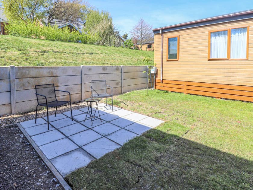 Patio | The Lodge - The Lodge and No 7 North Island Holidays, Ryde