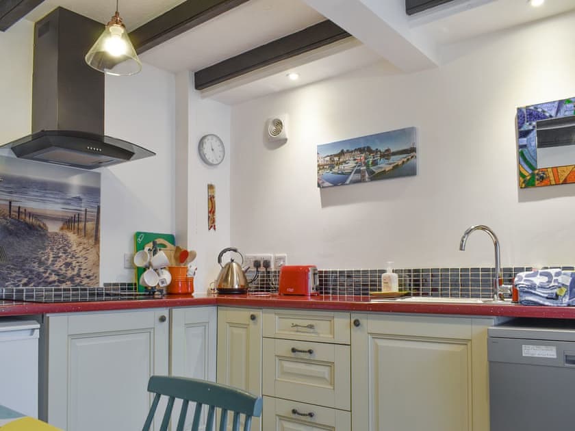 Kitchen/diner | 6 Middleway, PAR