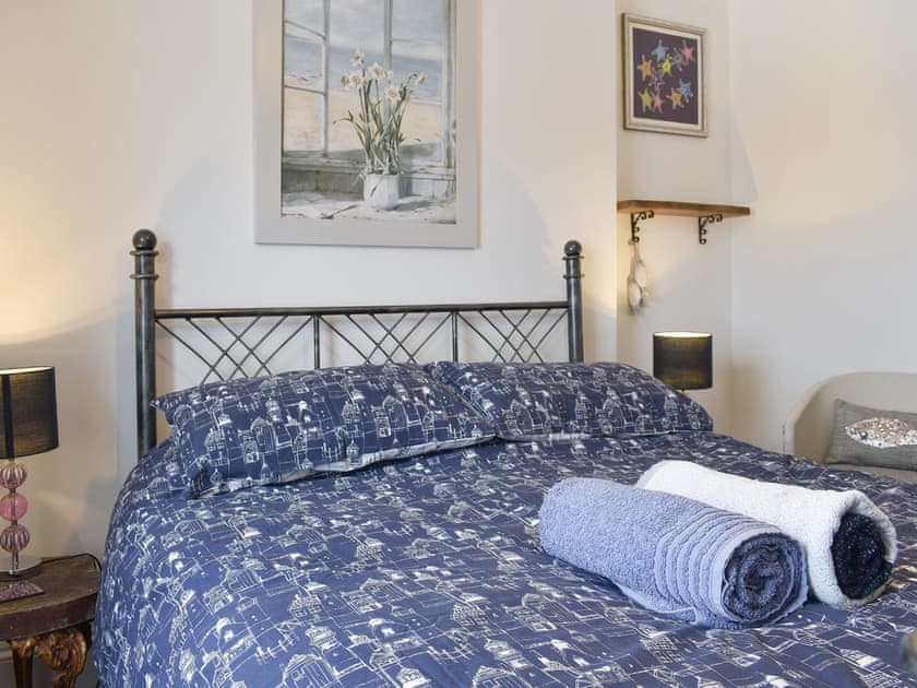 Double bedroom | 6 Middleway, PAR