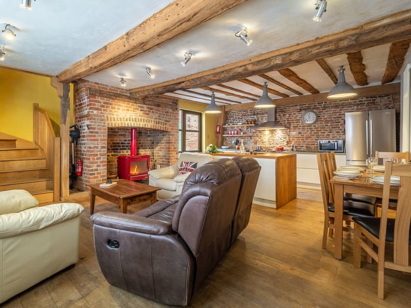 Open plan living space | White Lion Cottage, Hadleigh