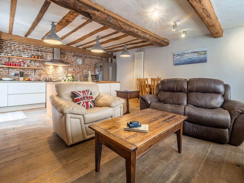 Open plan living space | White Lion Cottage, Hadleigh