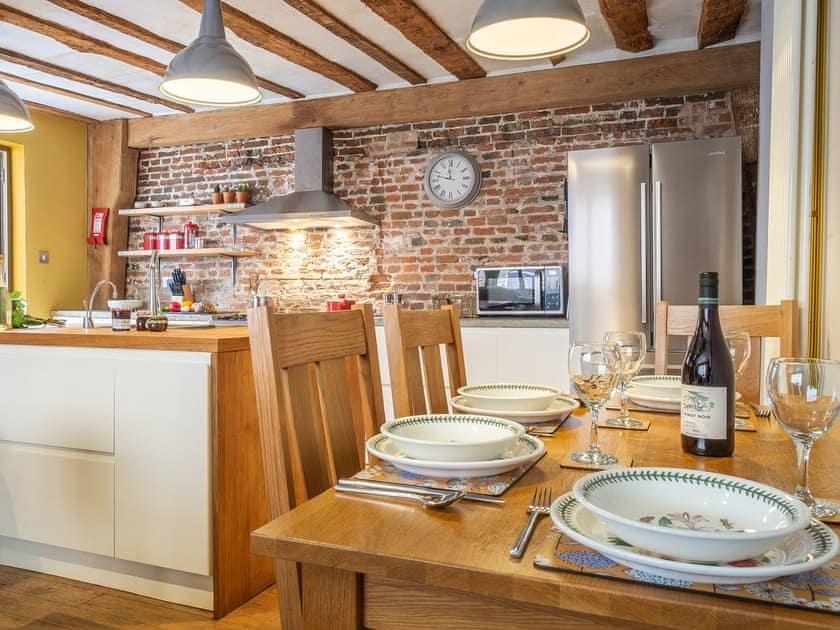 Dining Area | White Lion Cottage, Hadleigh
