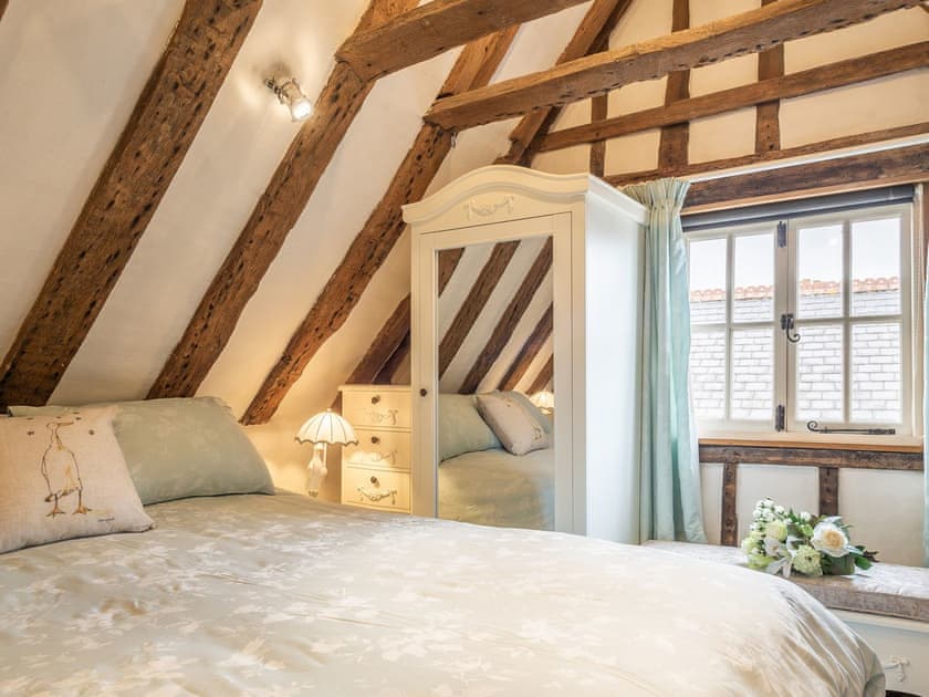Master bedroom | White Lion Cottage, Hadleigh