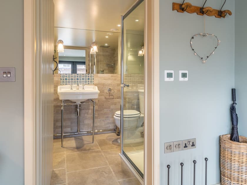 Bathroom | Stoke Cartlodge, Stoke by Nayland