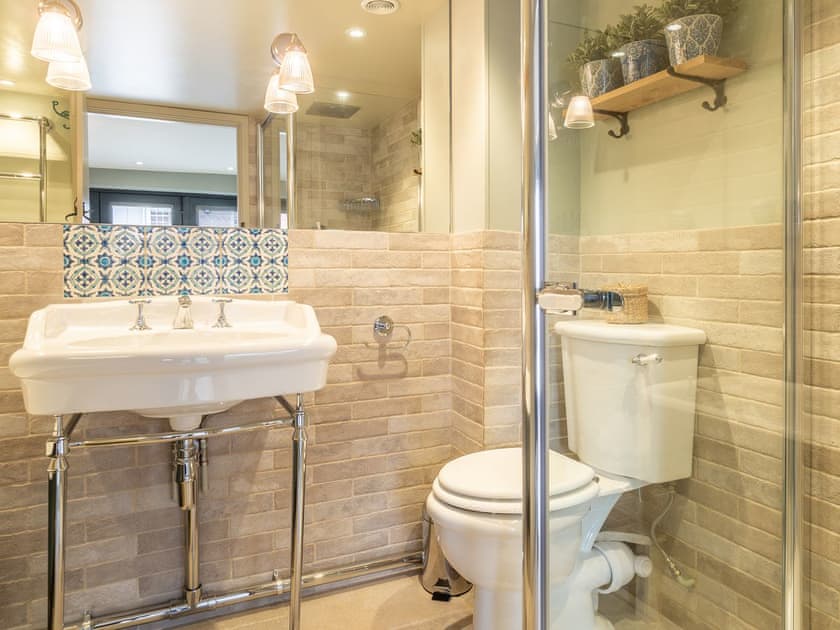 Bathroom | Stoke Cartlodge, Stoke by Nayland