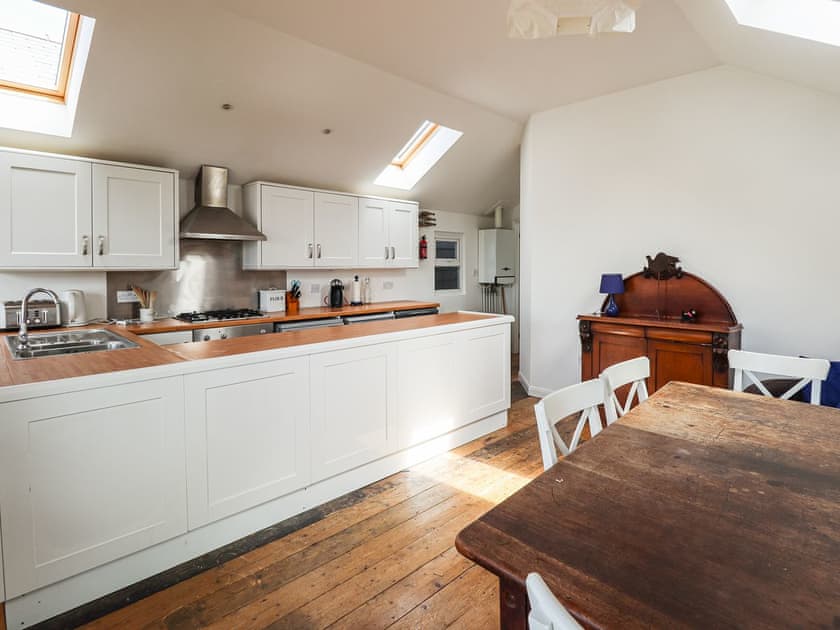 Kitchen/diner | Marsh Road, Gurnard, near Cowes