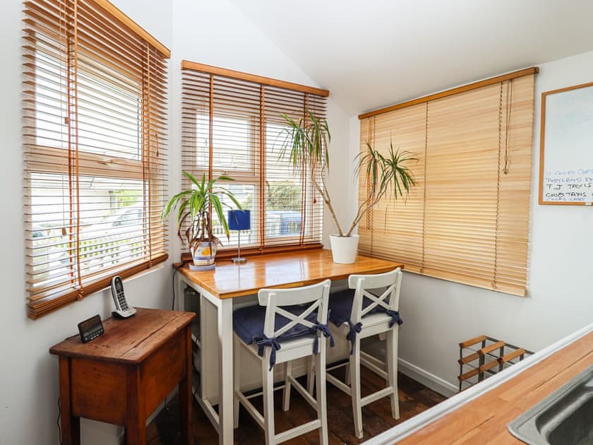 Kitchen/diner | Marsh Road, Gurnard, near Cowes