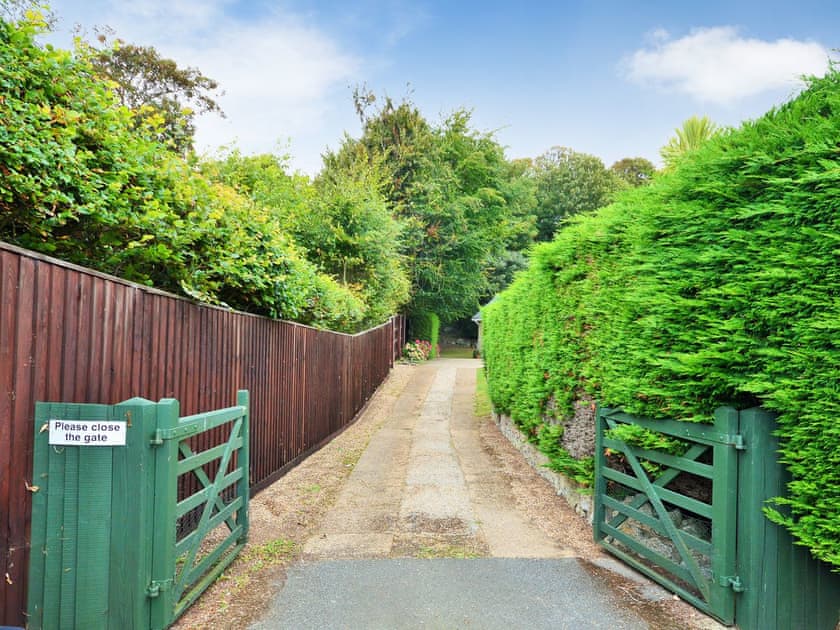 Driveway | Baltija, St Lawrence