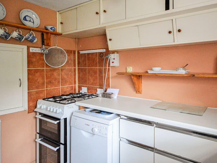 Kitchen | Grove Cottage, Yarmouth