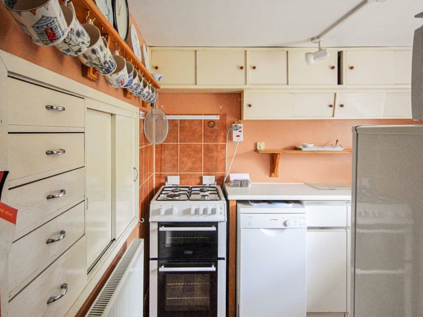 Kitchen | Grove Cottage, Yarmouth