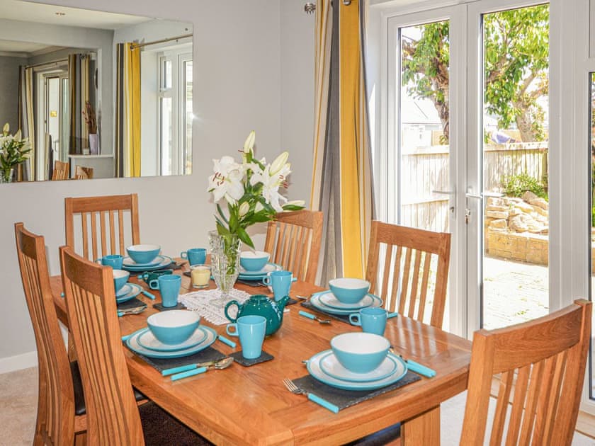 Dining room | Long Ledge, Bembridge