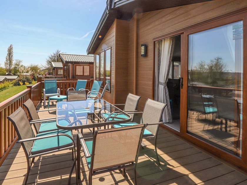 Decking | No 7 North - The Lodge and No 7 North Island Holidays, Ryde