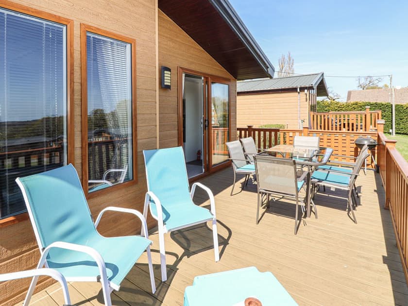 Decking | No 7 North - The Lodge and No 7 North Island Holidays, Ryde